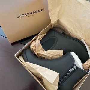 Lucky Brand waterproof bootie